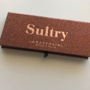 Anastasia Sultry Palette